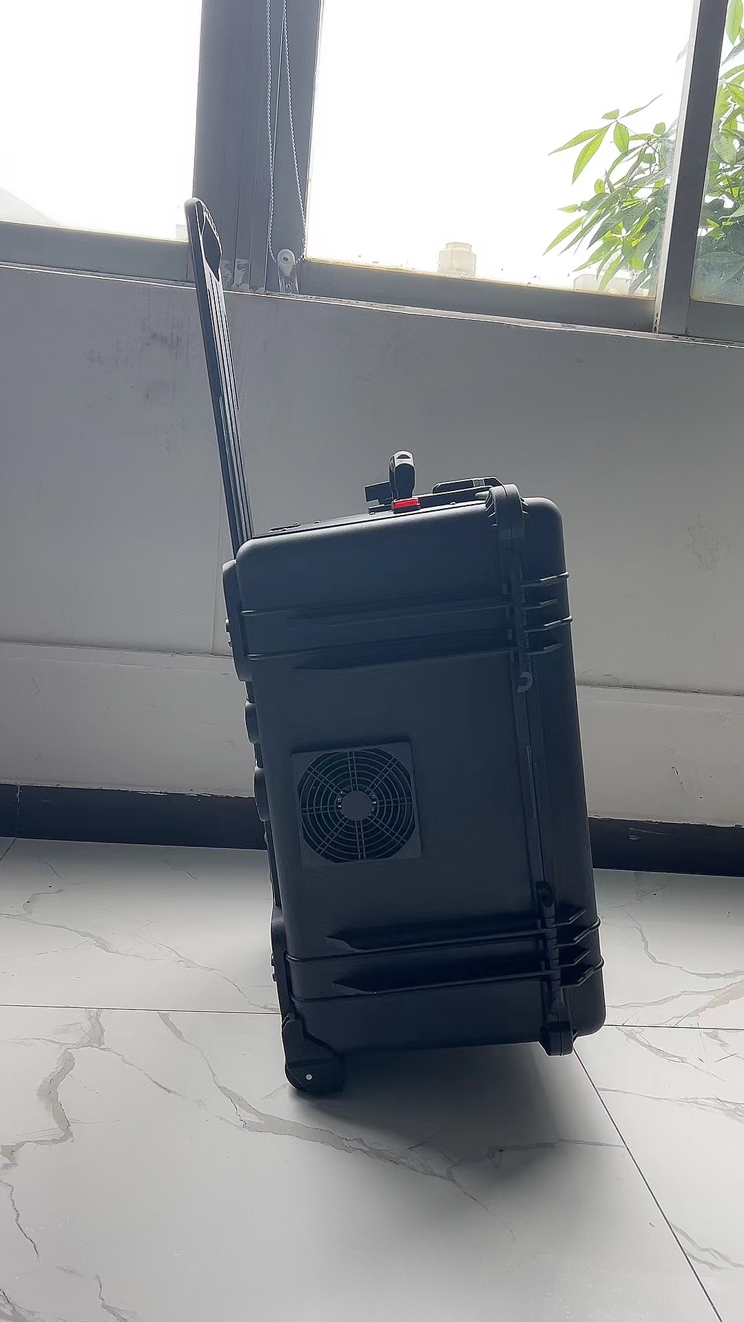 铁西手拉箱型移动通信干扰器